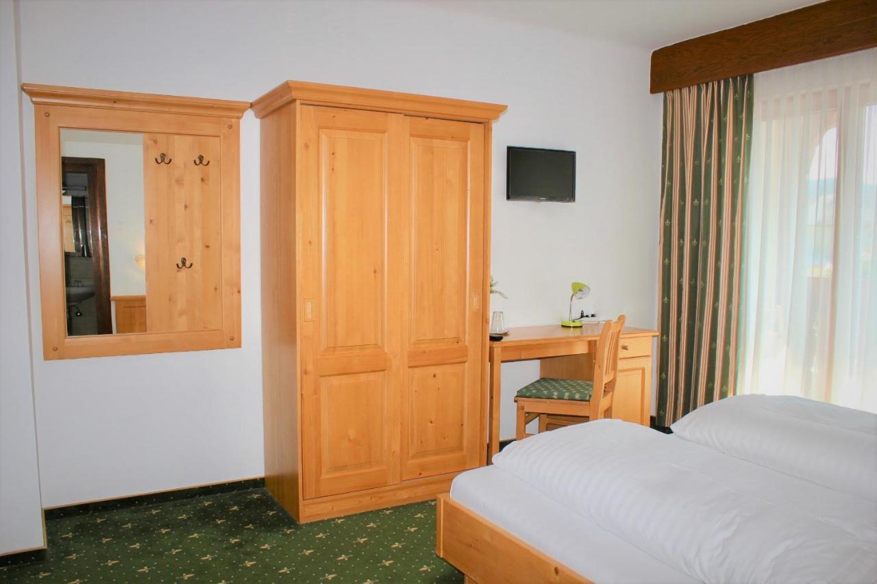 Hotel Alex Sankt Kanzian am Klopeiner See Екстер'єр фото